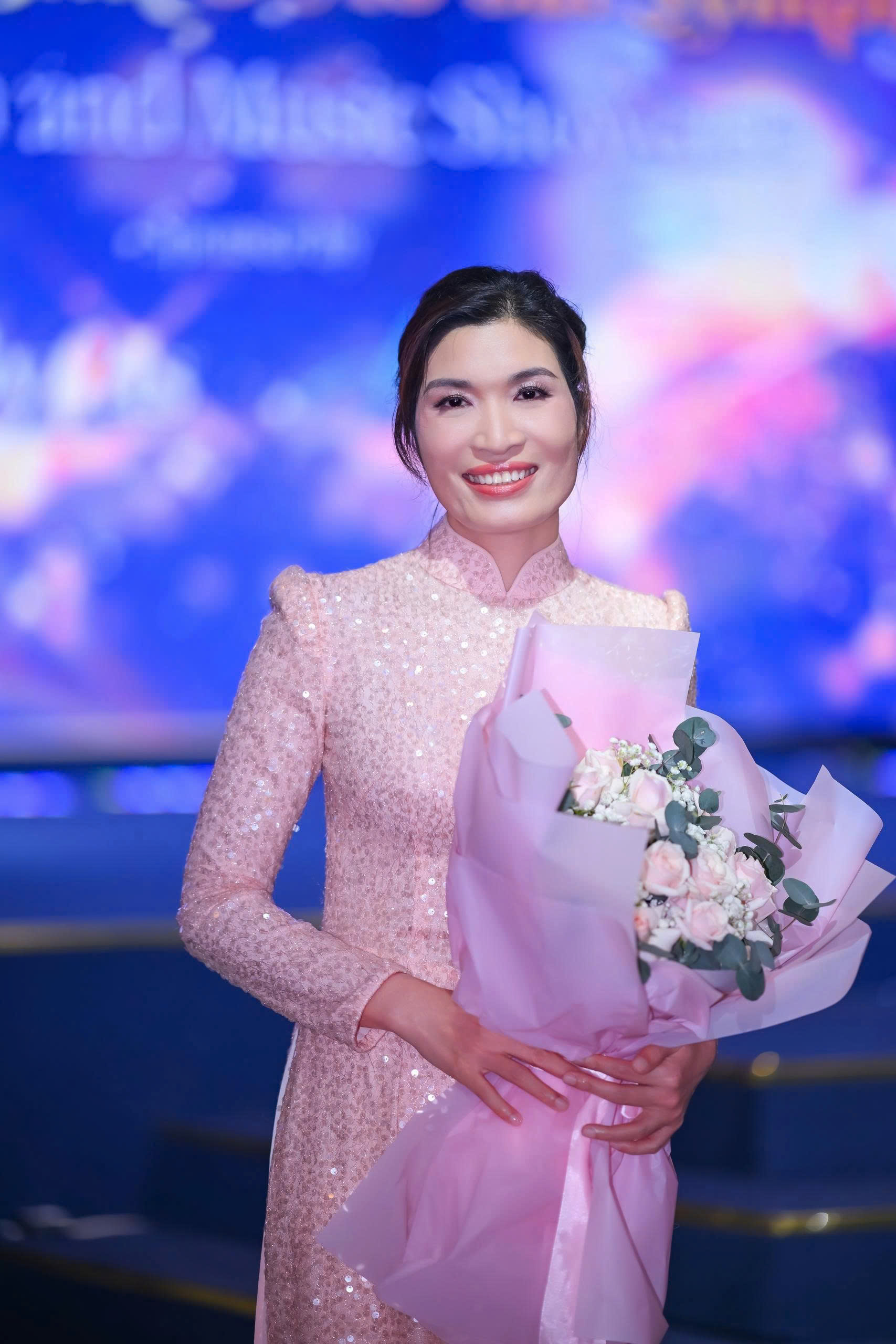Byfas and Designer Anna Hạnh Lê Redefine Vietnam Luxury Silk at Sourcing Expo 2025 3 z6981674563044 ff4e11fcc415985e4ce502642bf68e27